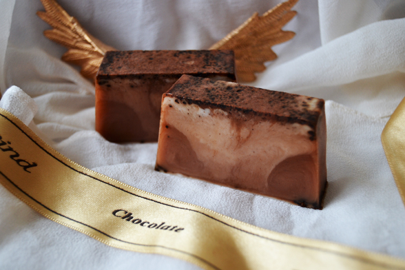 Мыло на основе розовой глины (с ароматом шоколадного фондю) - 180 р. (арт. B6)
